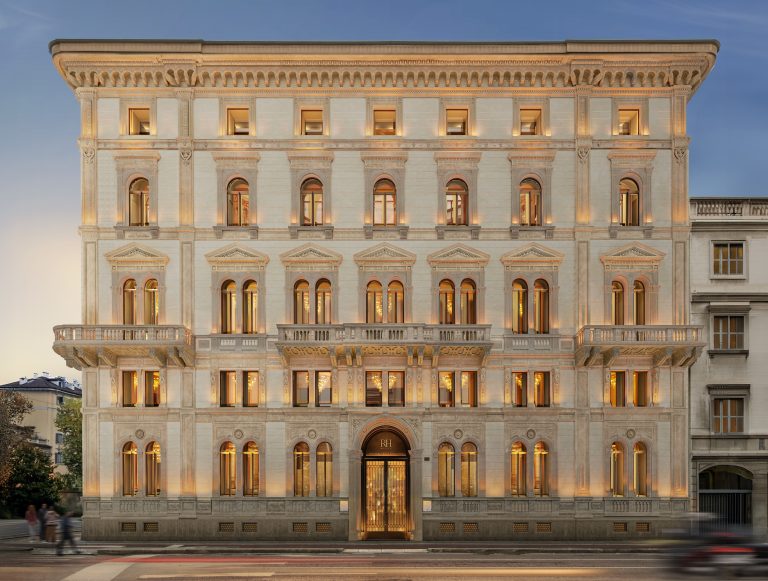 RH | The Gallery:  l'abitare contemporaneo (americano) arriva a Milano